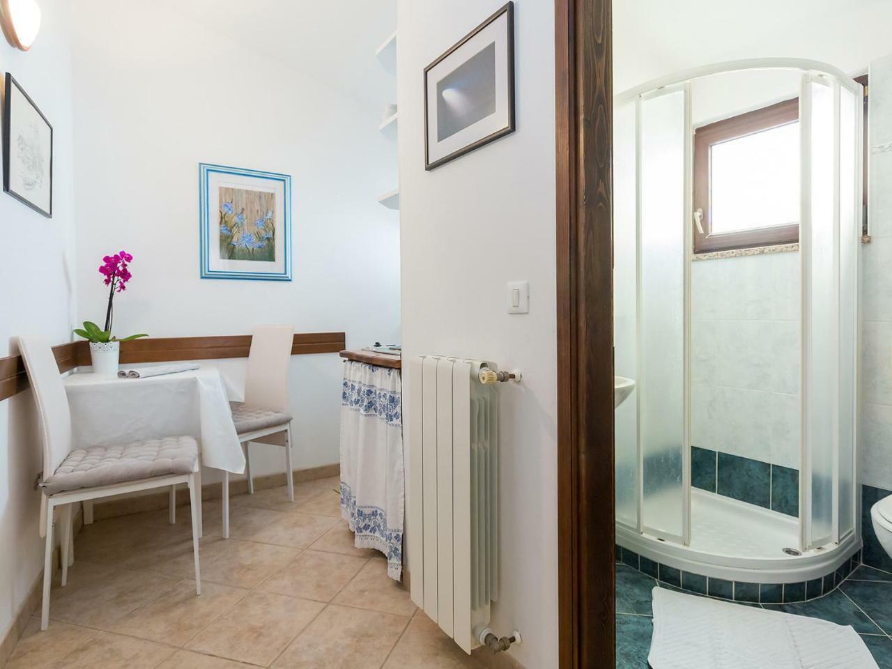 Apartments Vesna Funtana Extérieur photo