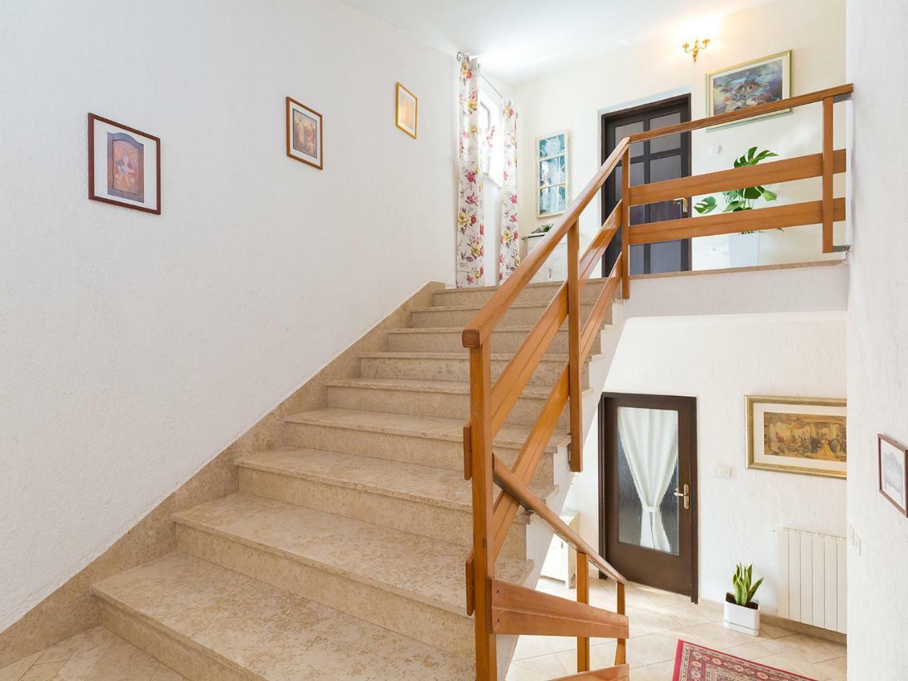 Apartments Vesna Funtana Extérieur photo